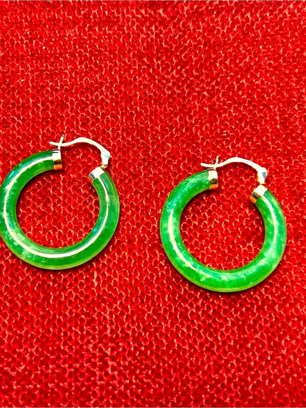Vintage 14k yellow gold Green Jade Hoop Earrings